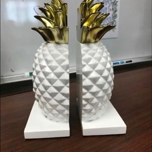 Brand New Gold and White Pineapple Bookends Decor